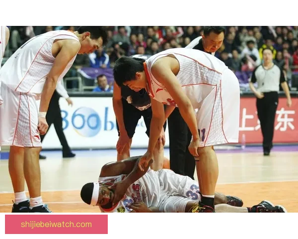 快船官方宣布以赛亚杰克逊右脚踝扭伤将评估恢复时间